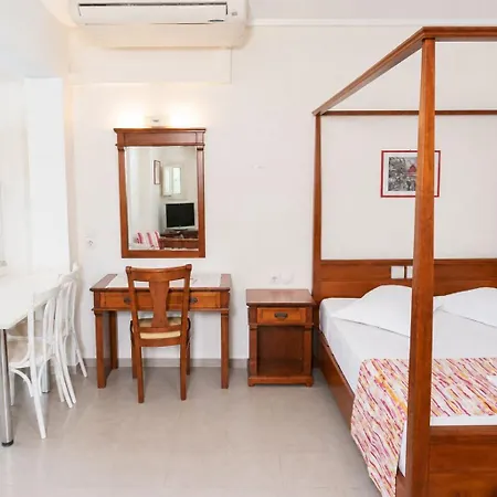 Aparthotel Petrokalli *